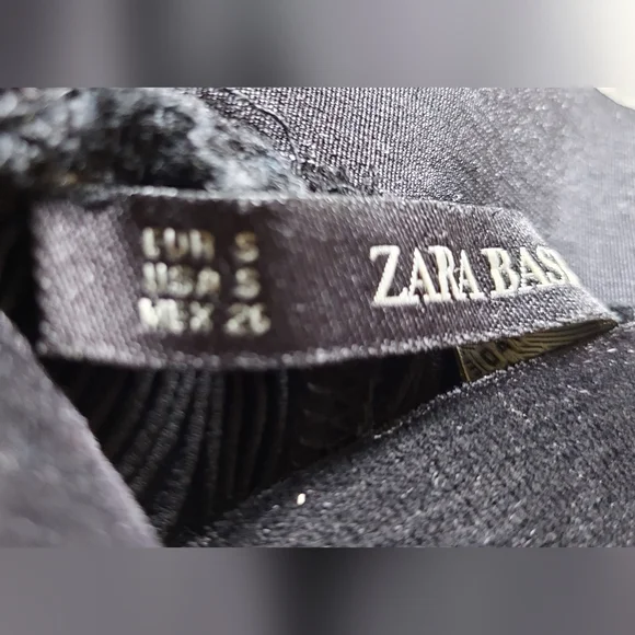 Zara Basics Women's Wide Leg Cropped Pants Black  Size… - Picture 11 of 12